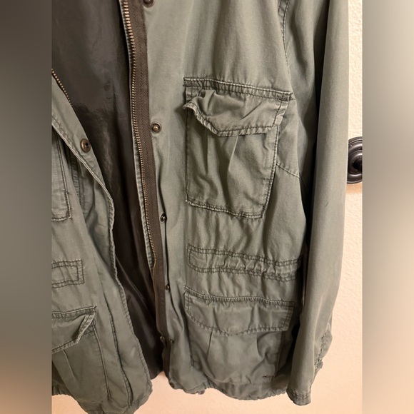 H&M Green Jacket - Picture 6 of 8